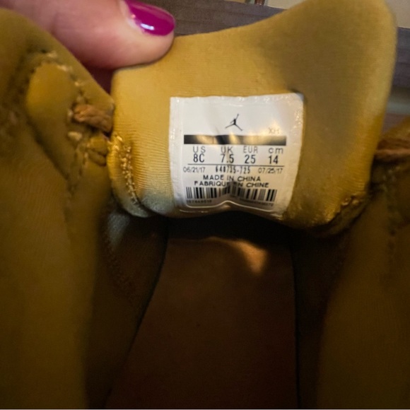 8C Nike shoes - Picture 2 of 12